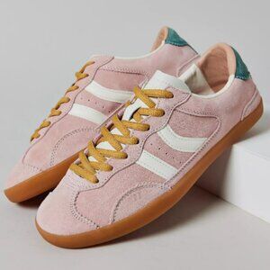 Coolway Kizuna Suede Sneaker Color: Nude